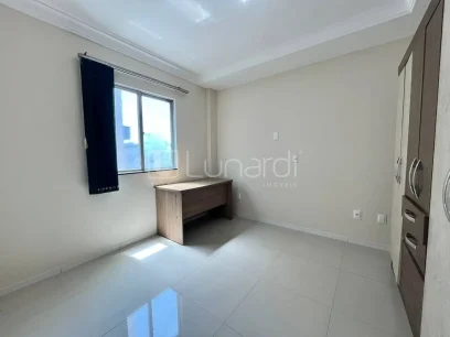 Foto Apartamento com 2 Dormitórios