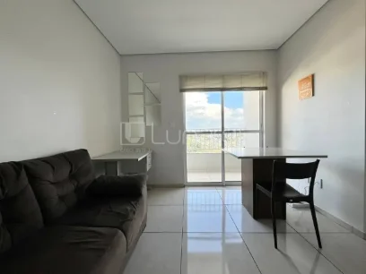 Foto Apartamento com 2 Dormitórios