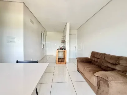 Foto Apartamento com 2 Dormitórios