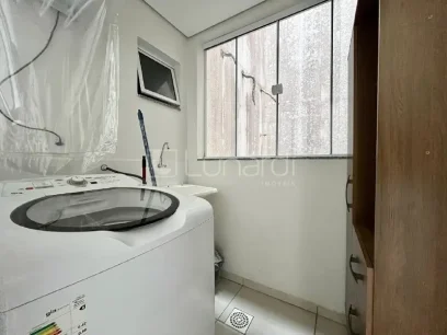 Foto Apartamento com 2 Dormitórios