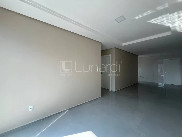 Apartamento com 2 Dormitórios