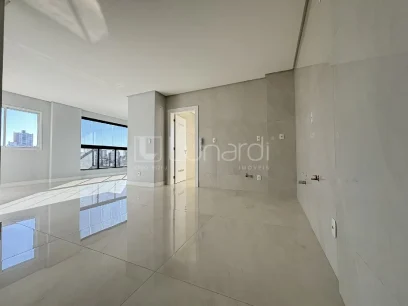 Foto Apartamento com 2 Suítes