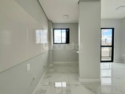 Foto Apartamento com 2 Dormitórios