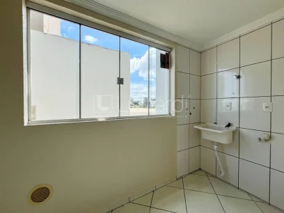 Foto Apartamento com 2 Dormitórios