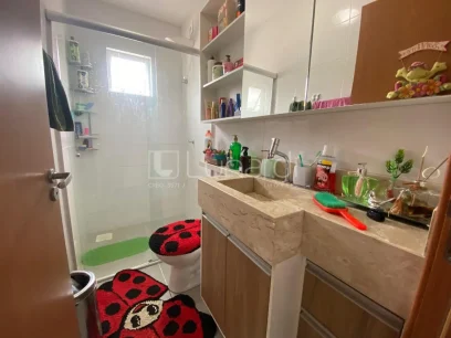 Foto Apartamento com 2 Dormitórios