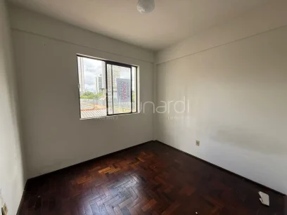 Foto Apartamento com 3 Dormitórios