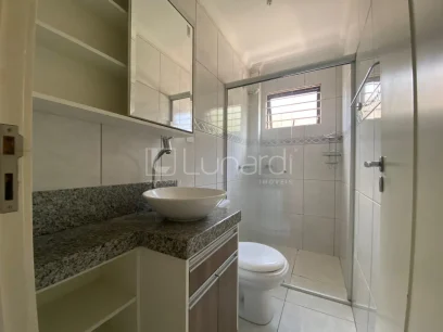 Foto Apartamento com 3 Dormitórios