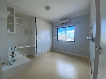 Foto Apartamento com 3 Dormitórios