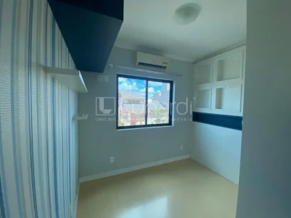 Foto Apartamento com 3 Dormitórios