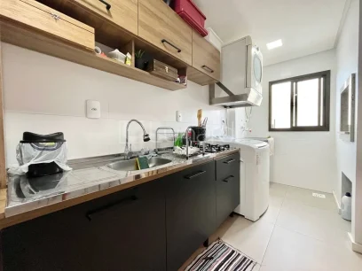 Foto Apartamento com 2 Dormitórios