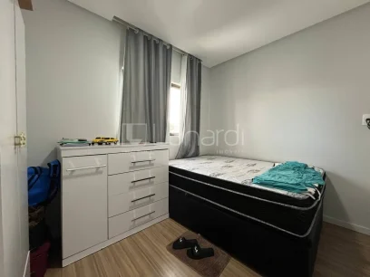 Foto Apartamento com 2 Dormitórios