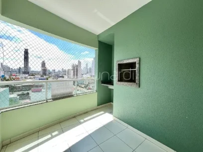 Foto Apartamento com 3 Dormitórios