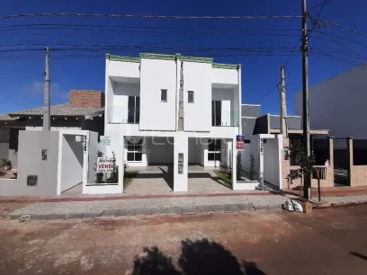 Casa com 3 Dormitórios