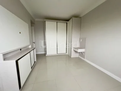 Foto Apartamento com 2 Dormitórios