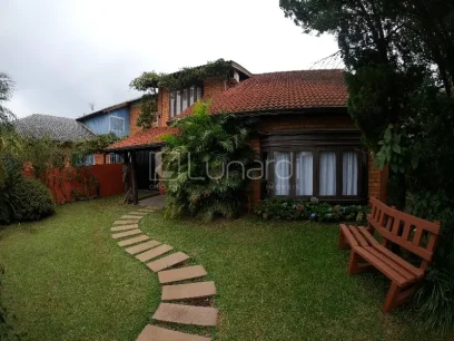 Casa com 3 Dormitórios