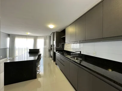 Foto Apartamento com 2 Dormitórios