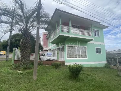 Casa com 3 Dormitórios