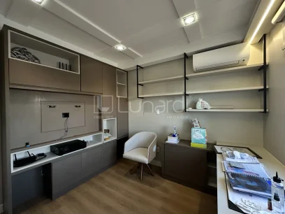 Foto Apartamento com 3 Dormitórios