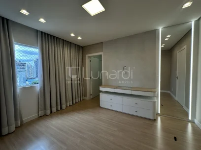 Foto Apartamento com 3 Suítes