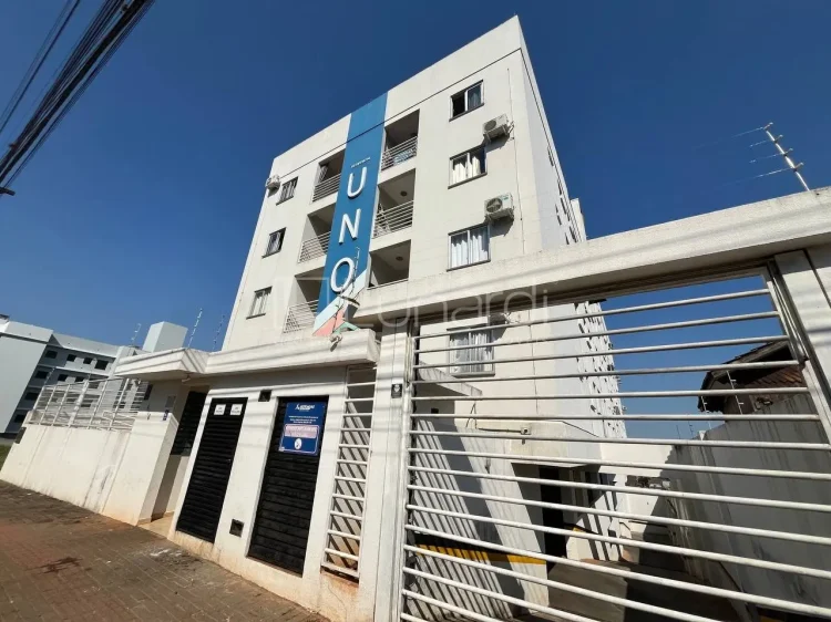 Apartamento com 1 Suíte