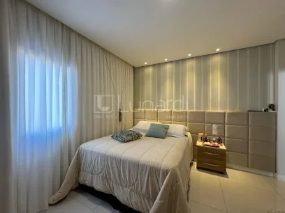 Foto Apartamento com 2 Suítes