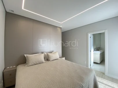 Foto Apartamento com 3 Suítes