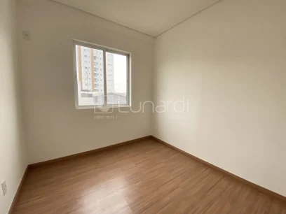 Foto Apartamento com 2 Dormitórios